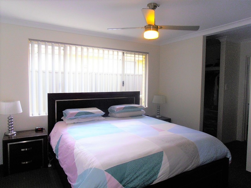 8 Ambit Way, Aveley WA 6069