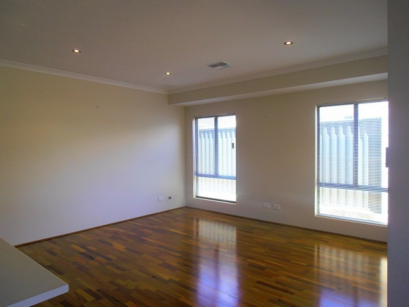 11 Zelena Terrace, Aveley WA 6069