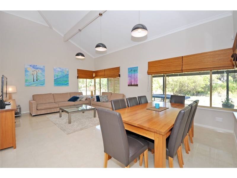 41 Santa Paula Lane, The Vines WA 6069