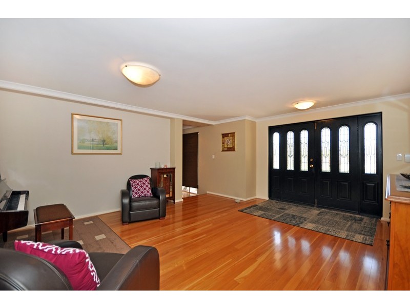 41 Santa Paula Lane, The Vines WA 6069