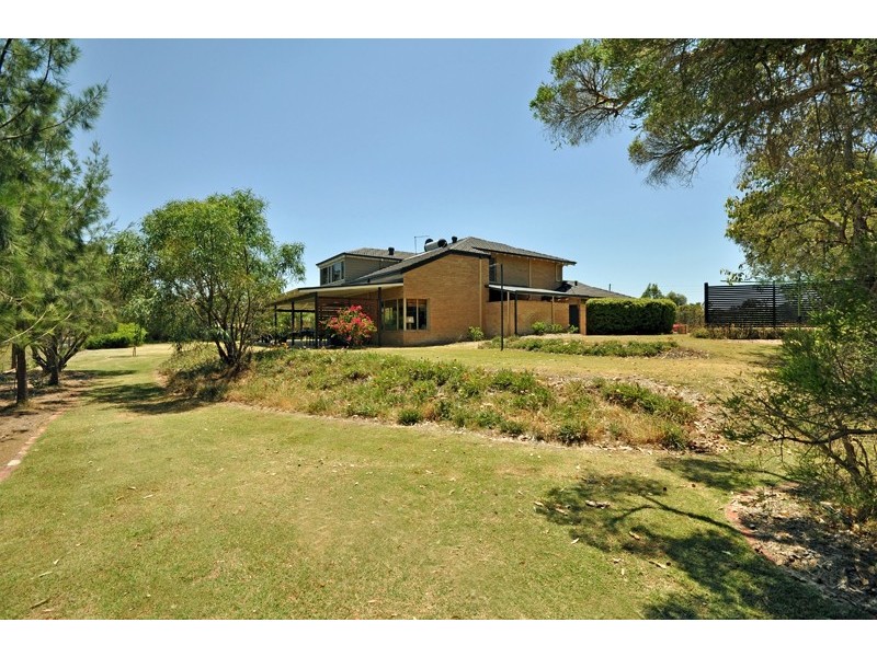 41 Santa Paula Lane, The Vines WA 6069