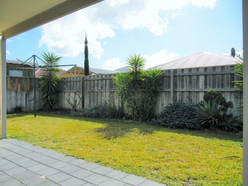17 Carwell Avenue, Ellenbrook WA 6069