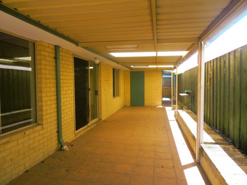 17 Wanarra Close, Ellenbrook WA 6069