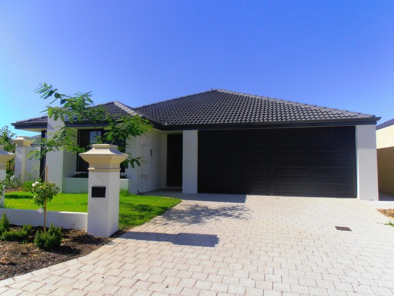 98 Windermere Boulevard, Aveley WA 6069