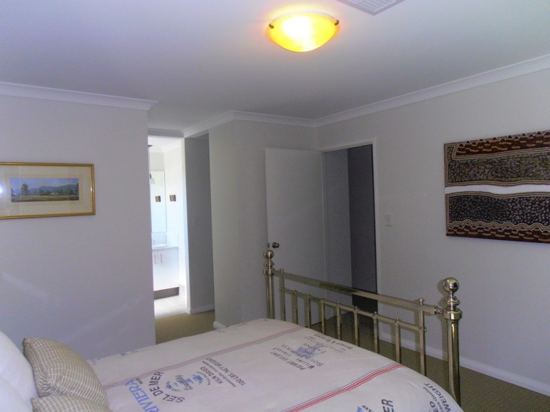 98 Windermere Boulevard, Aveley WA 6069