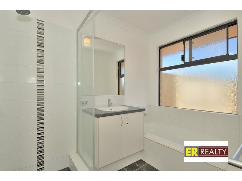 41 Redstone Trail, Ellenbrook WA 6069