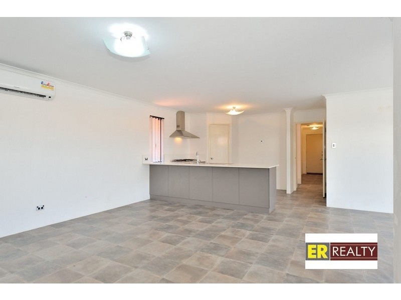 41 Redstone Trail, Ellenbrook WA 6069