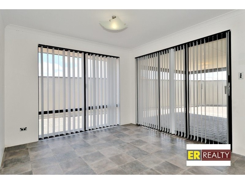 41 Redstone Trail, Ellenbrook WA 6069