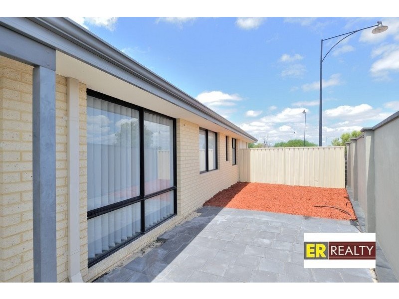 41 Redstone Trail, Ellenbrook WA 6069