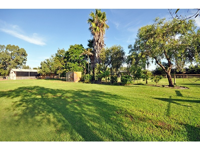 48 Aveley Road, Belhus WA 6069