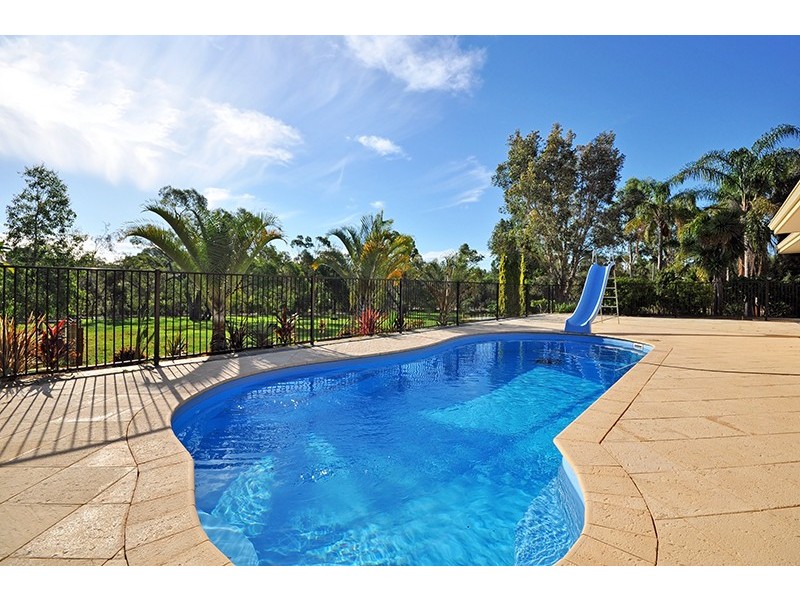 48 Aveley Road, Belhus WA 6069