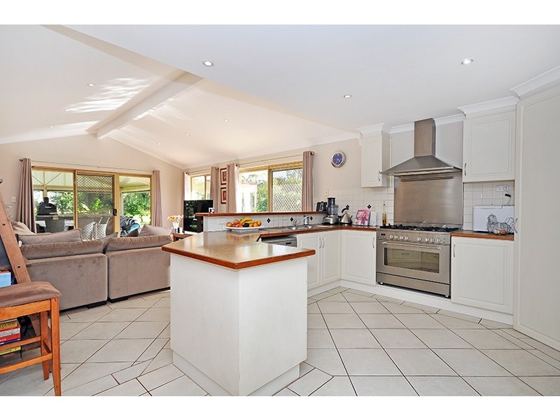 48 Aveley Road, Belhus WA 6069