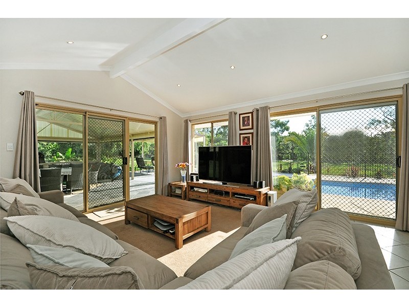 48 Aveley Road, Belhus WA 6069