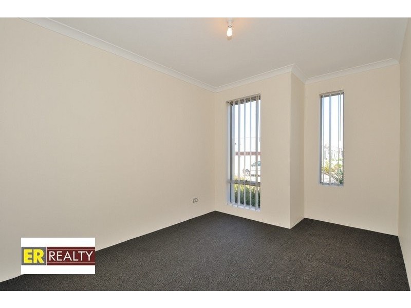 73 Chandala Turn, Ellenbrook WA 6069