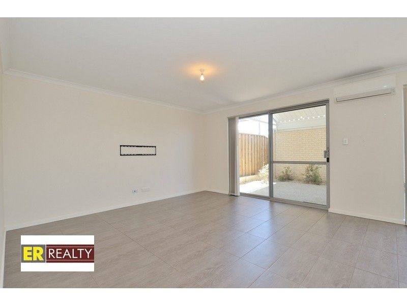 73 Chandala Turn, Ellenbrook WA 6069