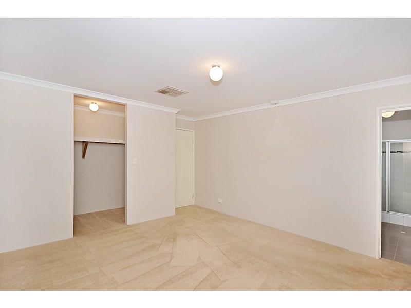 26 Evesham Drive, Ellenbrook WA 6069