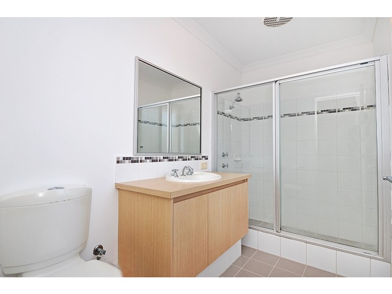 26 Evesham Drive, Ellenbrook WA 6069