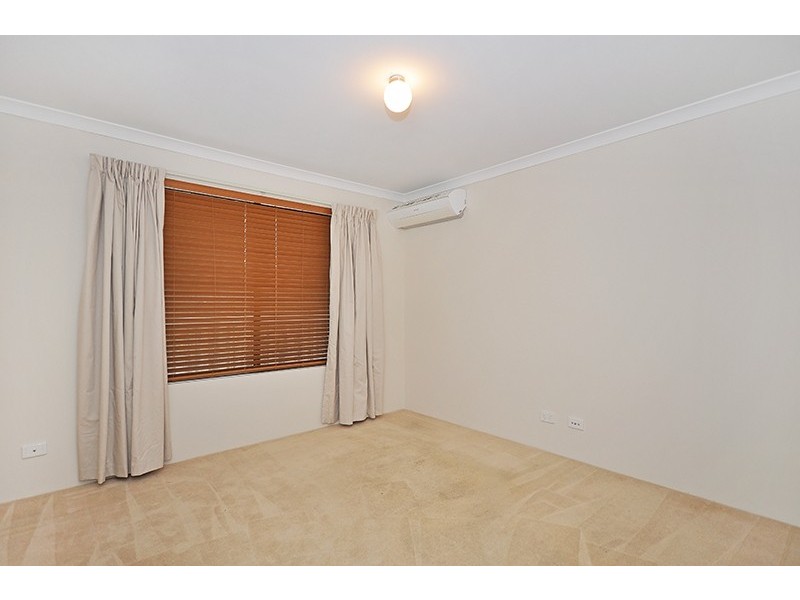 26 Evesham Drive, Ellenbrook WA 6069