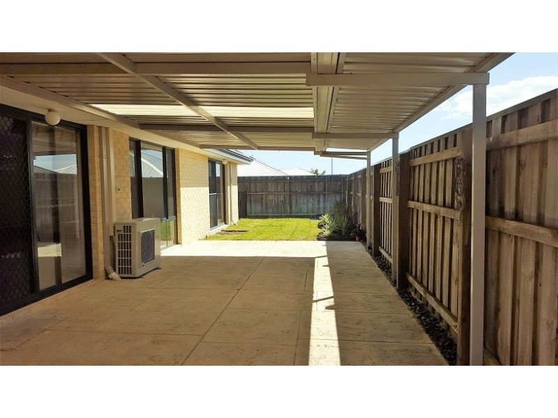 26 Evesham Drive, Ellenbrook WA 6069