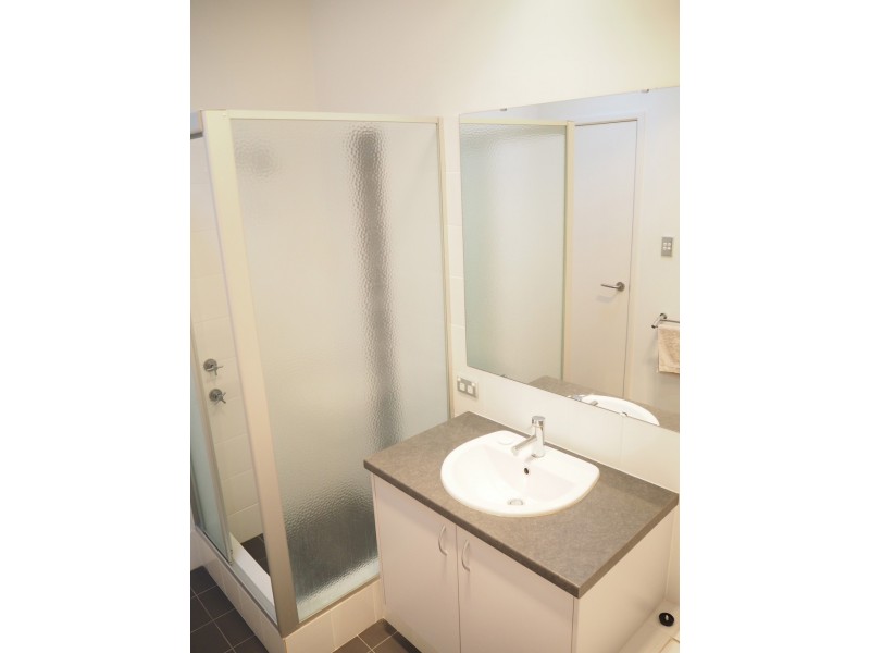 18 Flecker Promenade, Aveley WA 6069