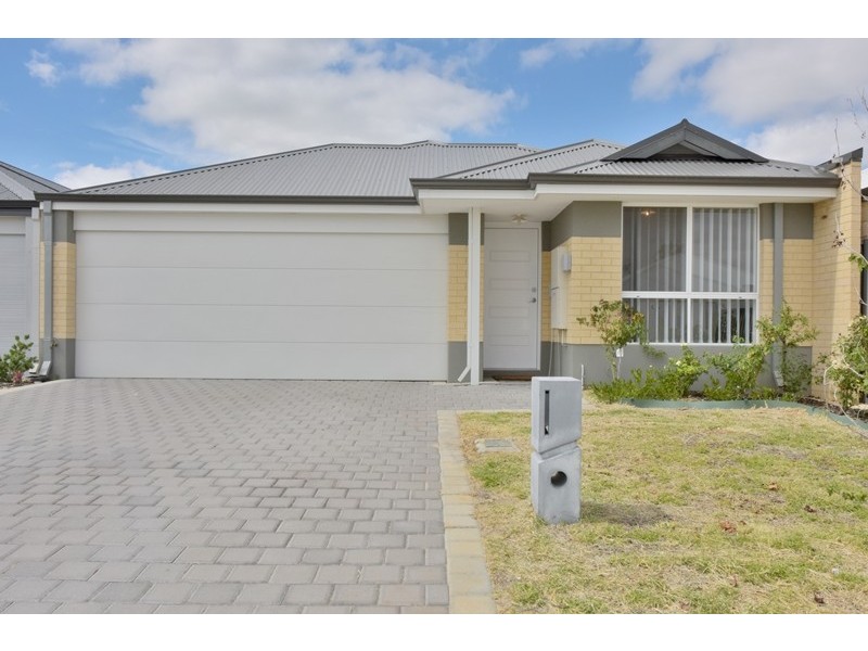14 Beckett Street, Aveley WA 6069