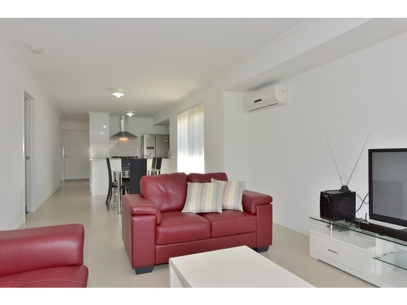 14 Beckett Street, Aveley WA 6069