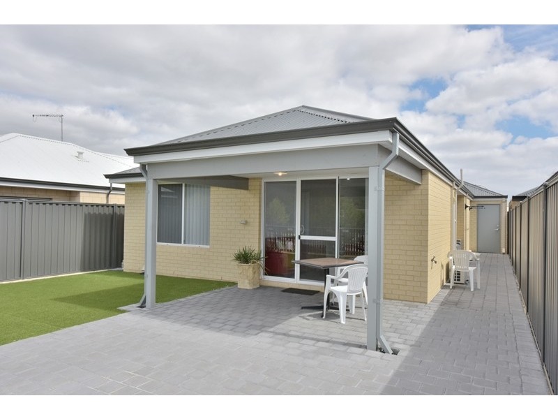 14 Beckett Street, Aveley WA 6069