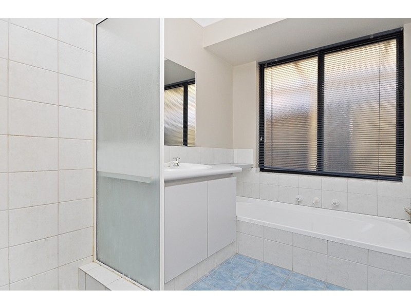 30 Bellini Avenue, Ellenbrook WA 6069