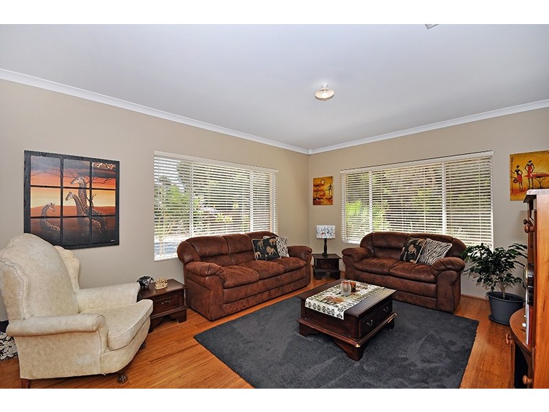 14 Tempo Way, Aveley WA 6069