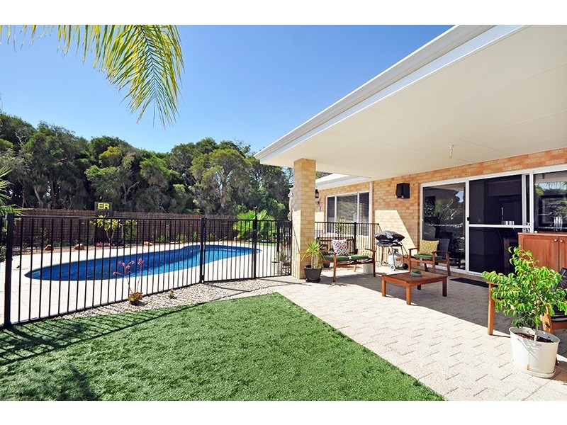 14 Tempo Way, Aveley WA 6069