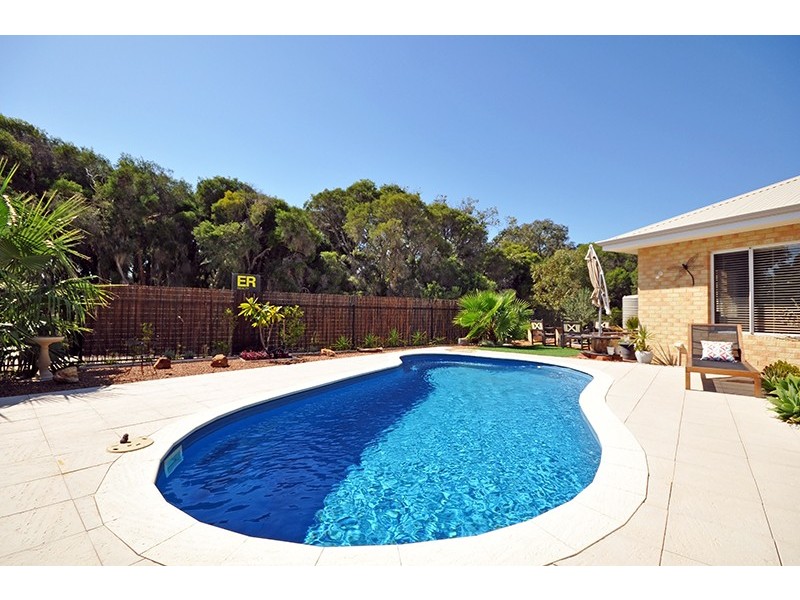 14 Tempo Way, Aveley WA 6069