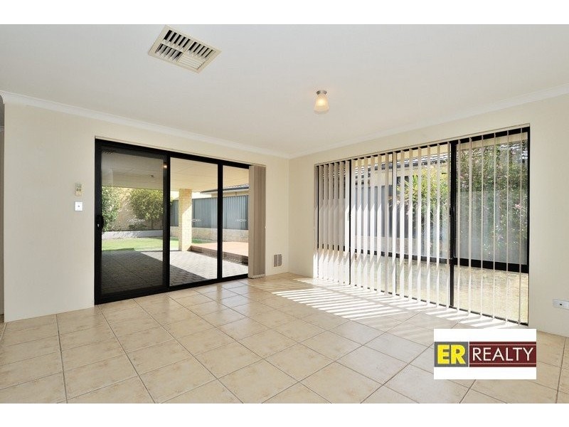 69 Amethyst Parkway, Aveley WA 6069