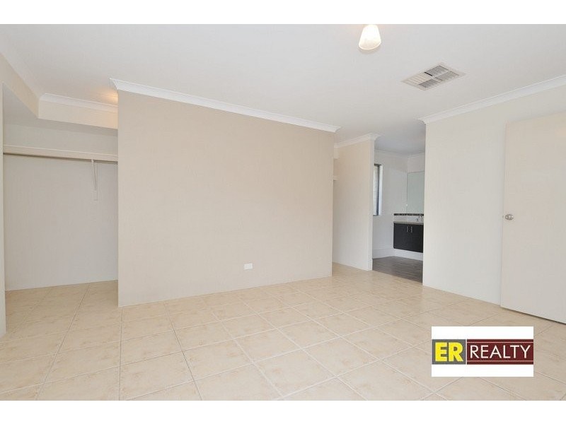 69 Amethyst Parkway, Aveley WA 6069