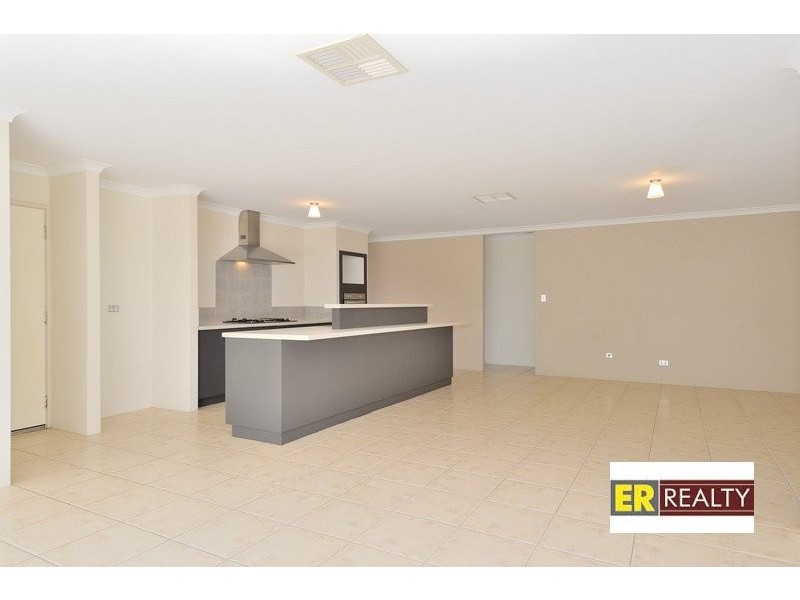 69 Amethyst Parkway, Aveley WA 6069