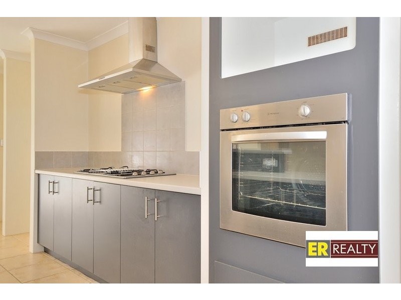 69 Amethyst Parkway, Aveley WA 6069