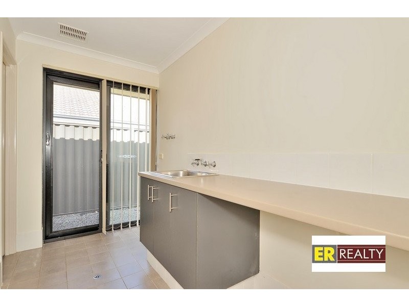 69 Amethyst Parkway, Aveley WA 6069