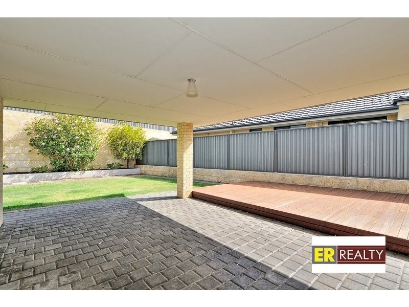 69 Amethyst Parkway, Aveley WA 6069