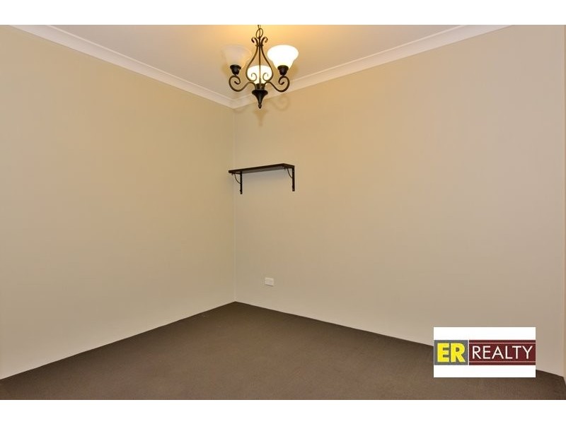 7 Little Harold Street, Bellevue WA 6056