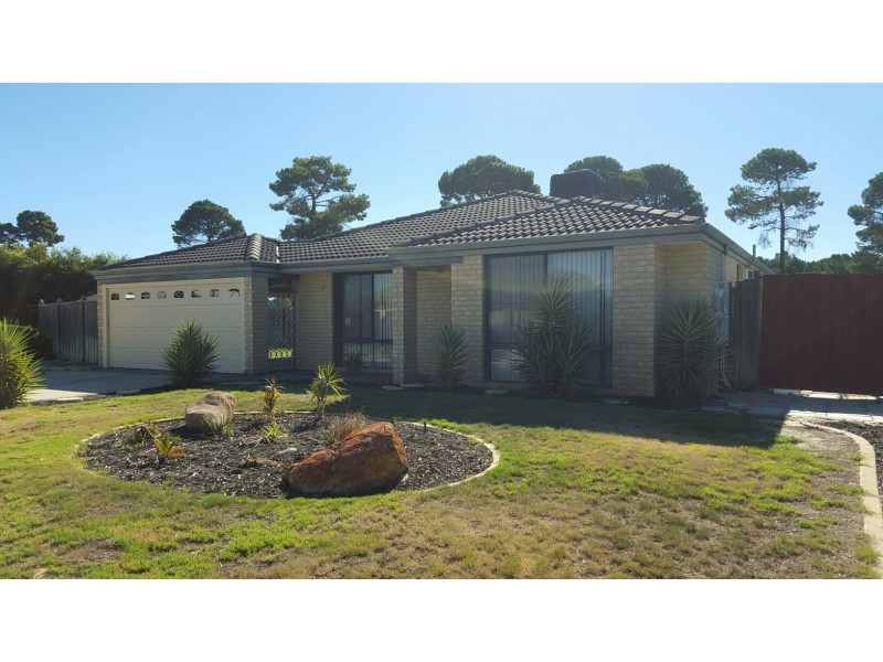 4 Florac Close, Ellenbrook WA 6069