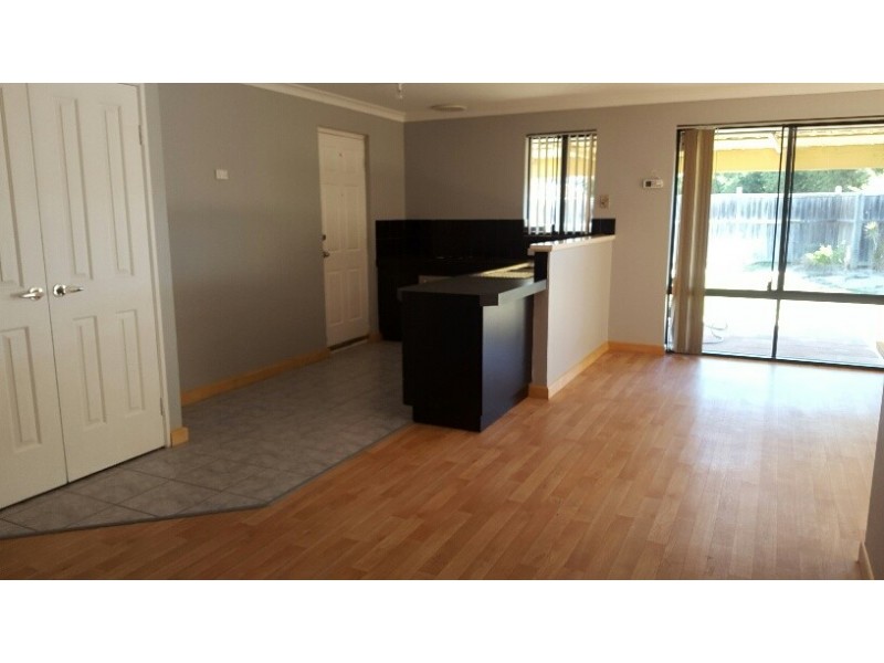 4 Florac Close, Ellenbrook WA 6069