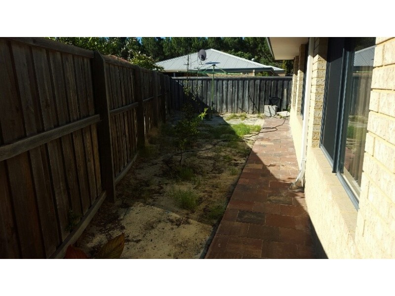 4 Florac Close, Ellenbrook WA 6069