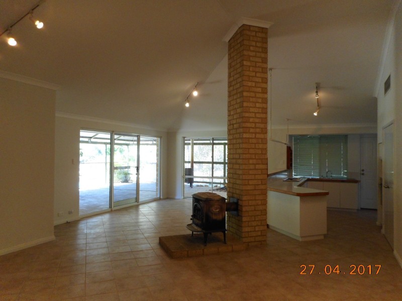 19 Muscat Terrace, The Vines WA 6069