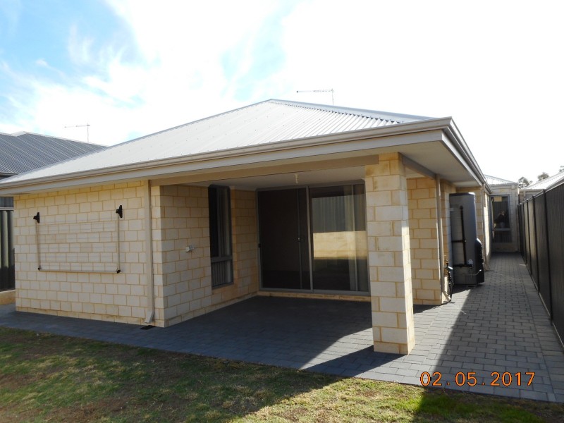 27 Vidalia Drive, Aveley WA 6069