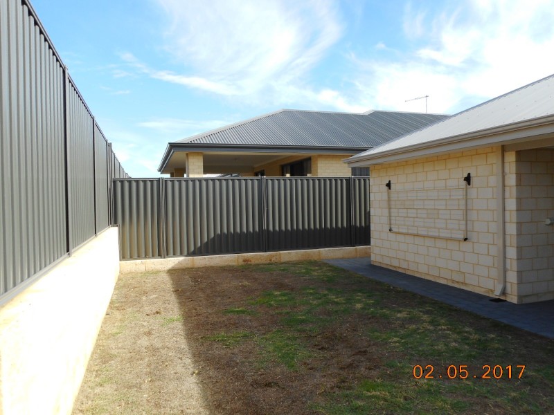 27 Vidalia Drive, Aveley WA 6069