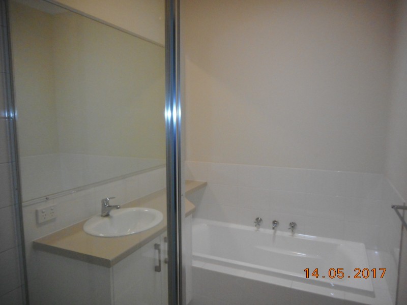 2/36 Flecker Promenade, Aveley WA 6069