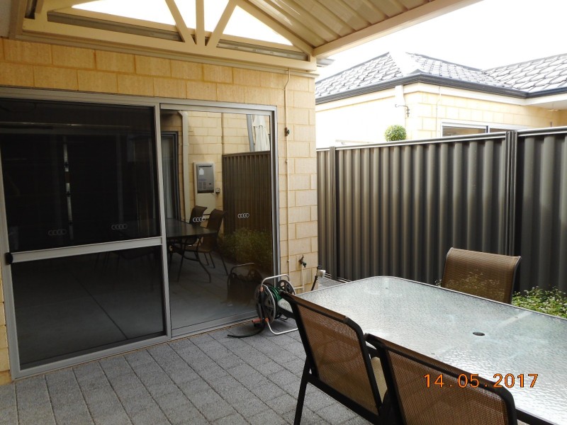 2/36 Flecker Promenade, Aveley WA 6069