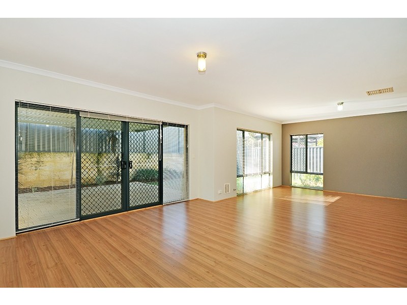 58 Edgecombe Pass, Aveley WA 6069