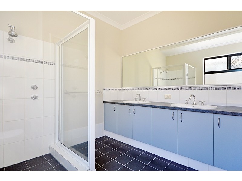 58 Edgecombe Pass, Aveley WA 6069