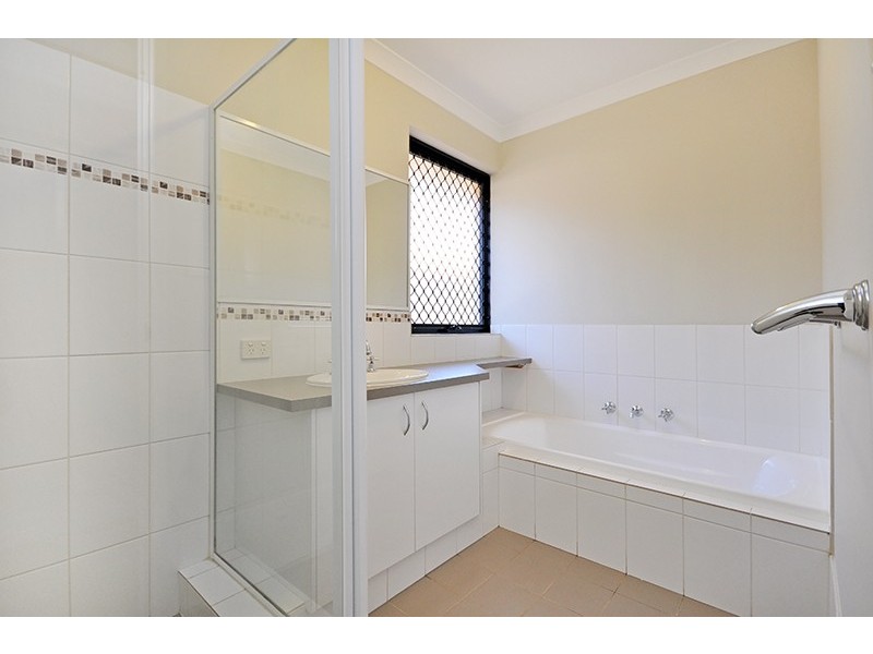 58 Edgecombe Pass, Aveley WA 6069