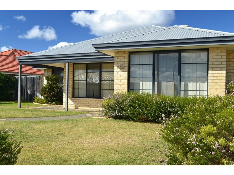 42 Caldervale Avenue, Ellenbrook WA 6069